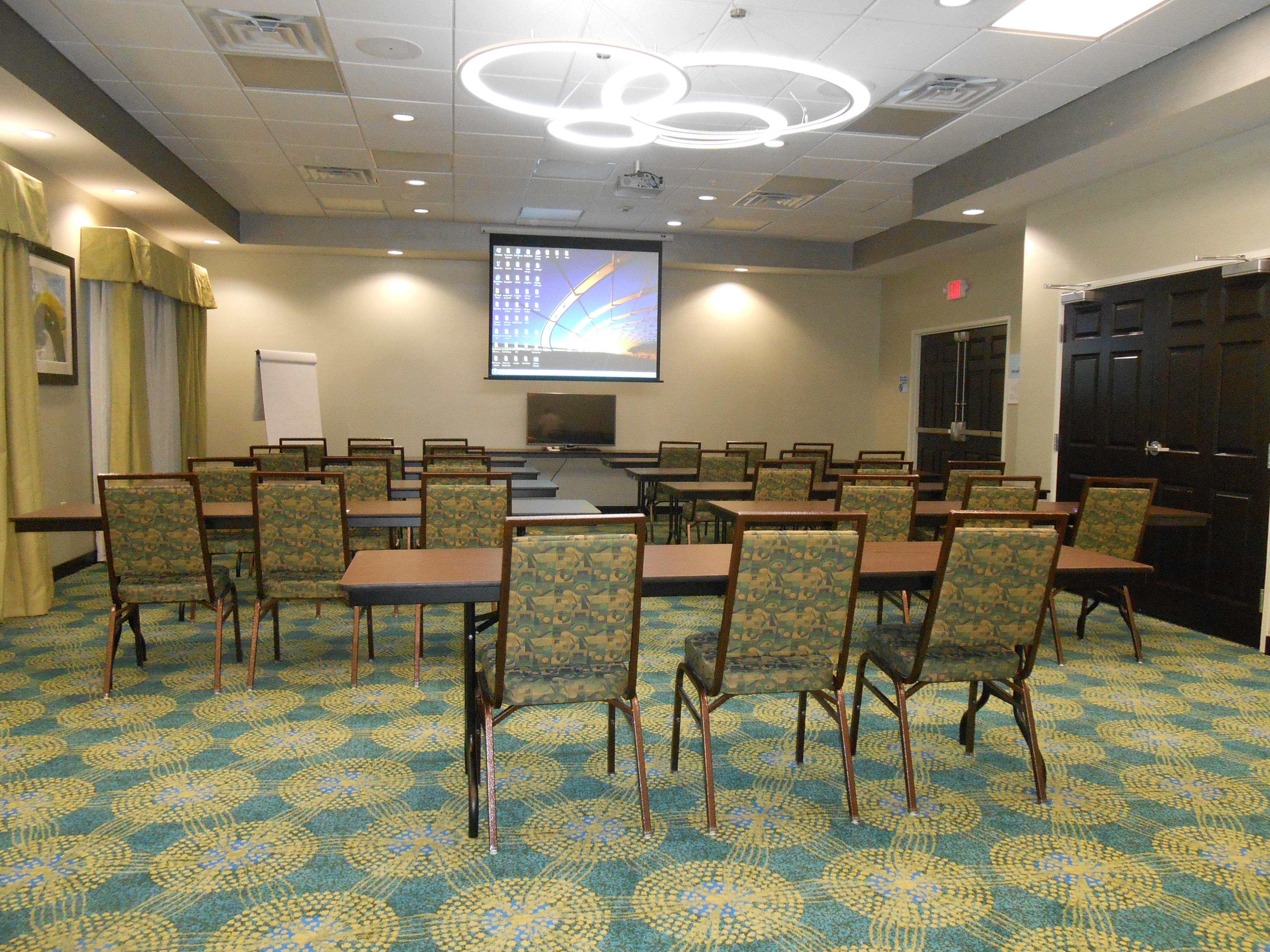 Holiday Inn Express & Suites Houston Northwest-Brookhollow By Ihg Экстерьер фото