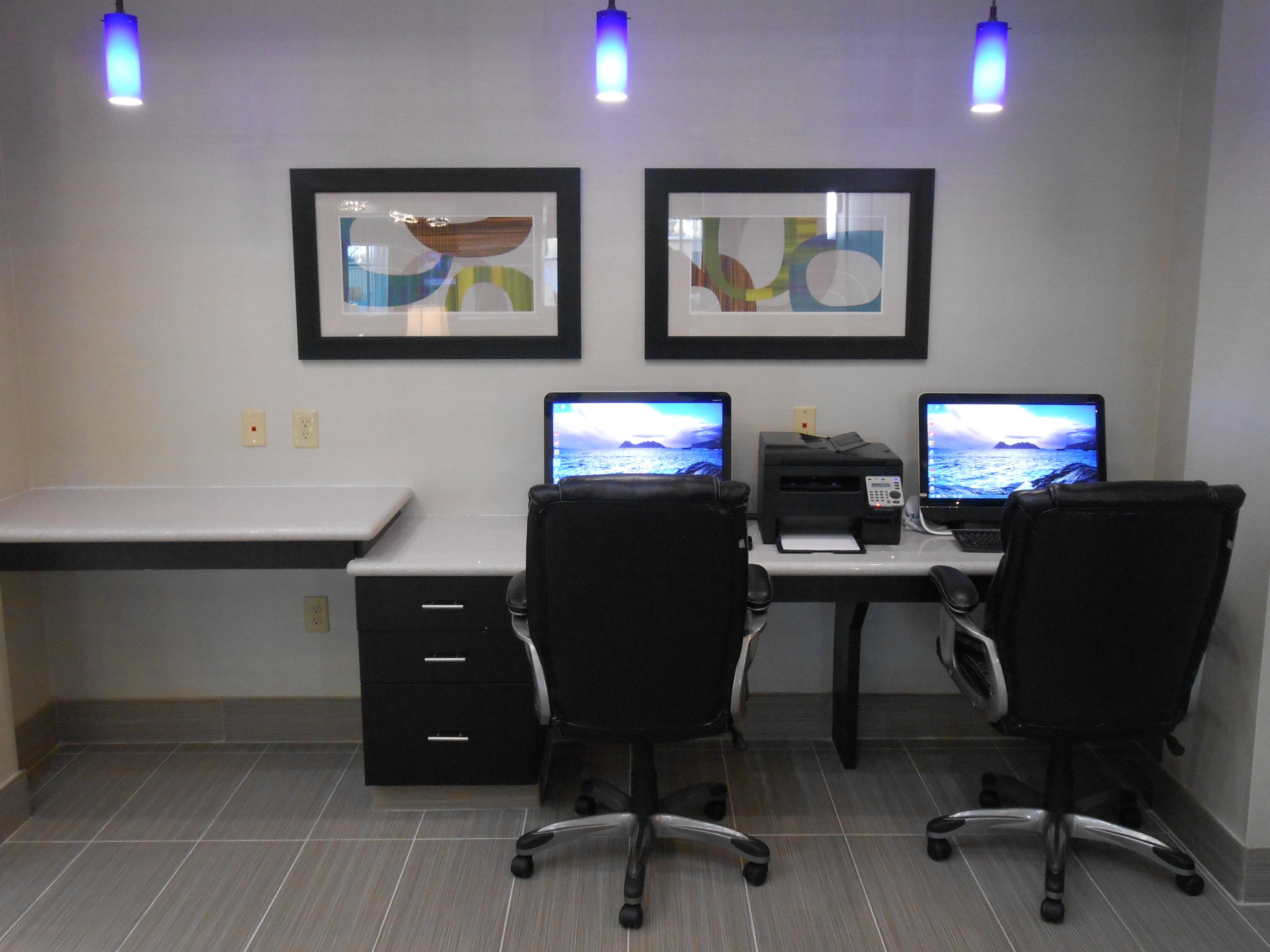 Holiday Inn Express & Suites Houston Northwest-Brookhollow By Ihg Экстерьер фото