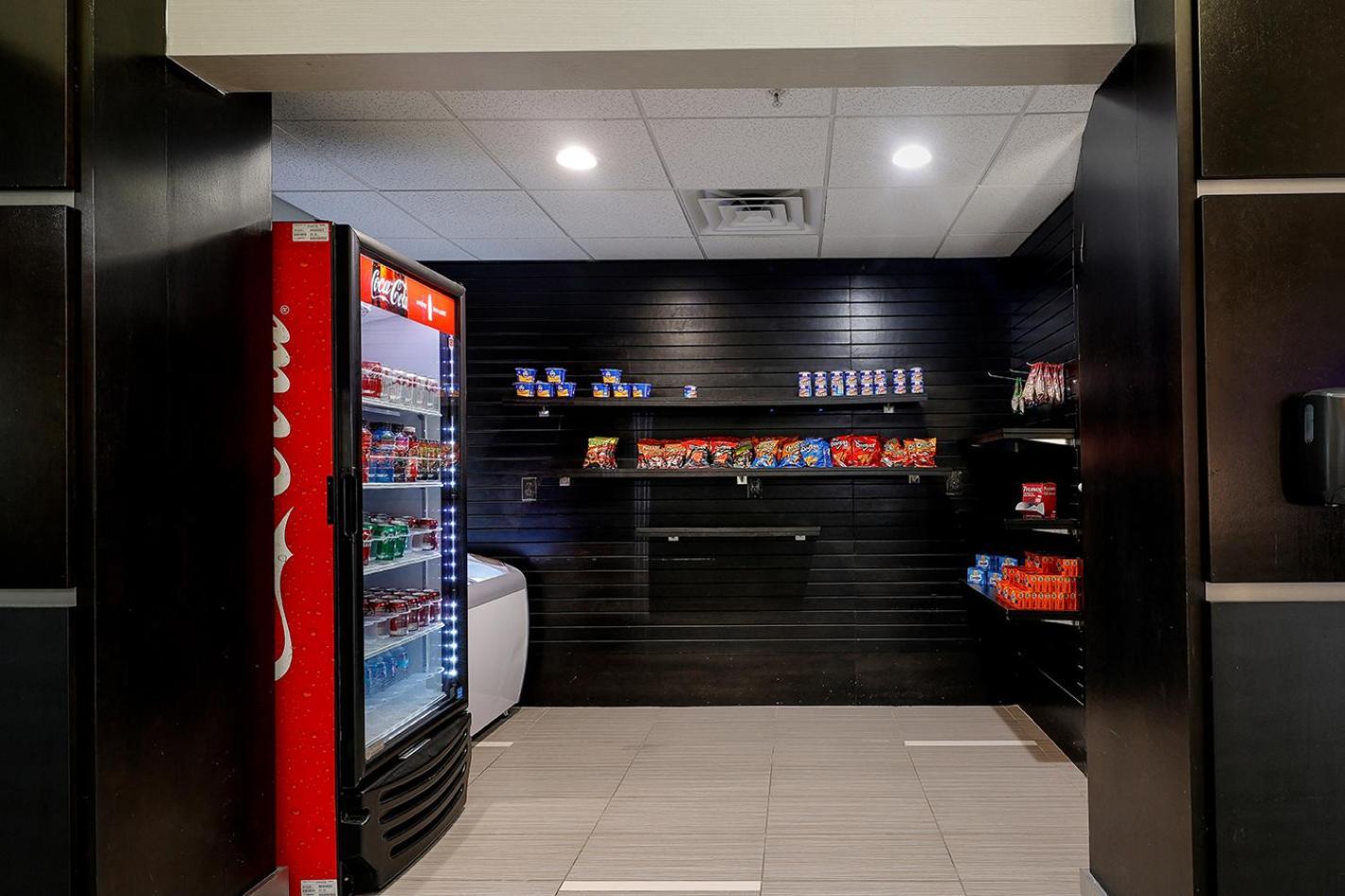 Holiday Inn Express & Suites Houston Northwest-Brookhollow By Ihg Экстерьер фото