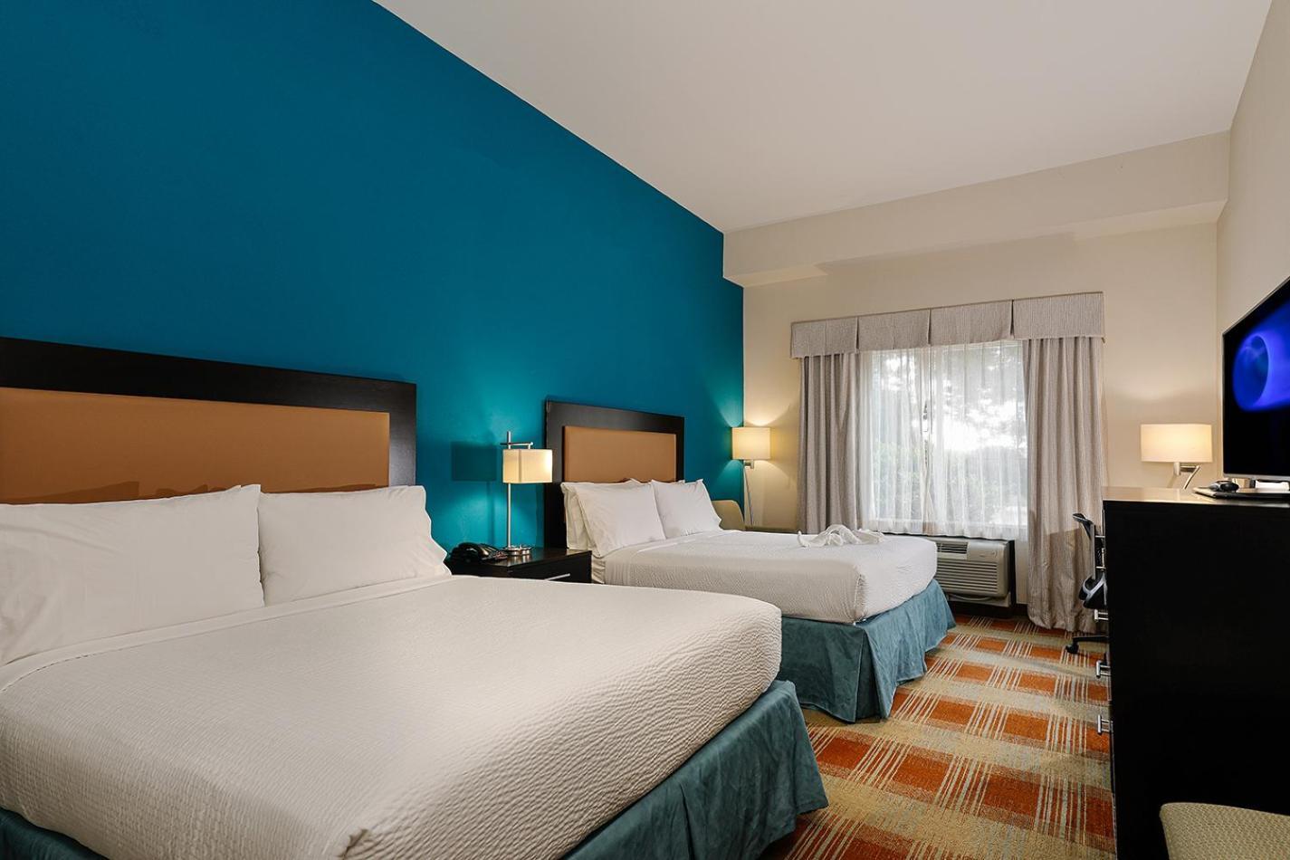 Holiday Inn Express & Suites Houston Northwest-Brookhollow By Ihg Экстерьер фото