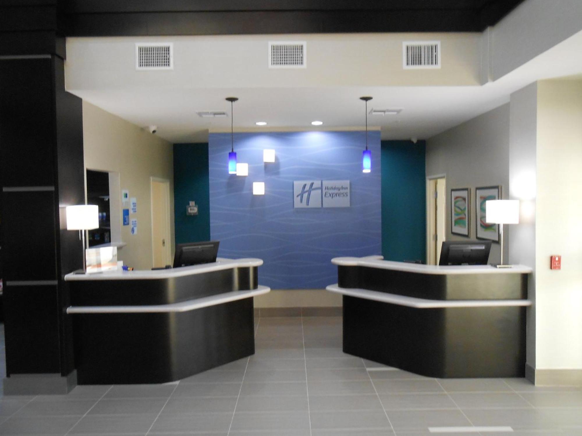 Holiday Inn Express & Suites Houston Northwest-Brookhollow By Ihg Экстерьер фото