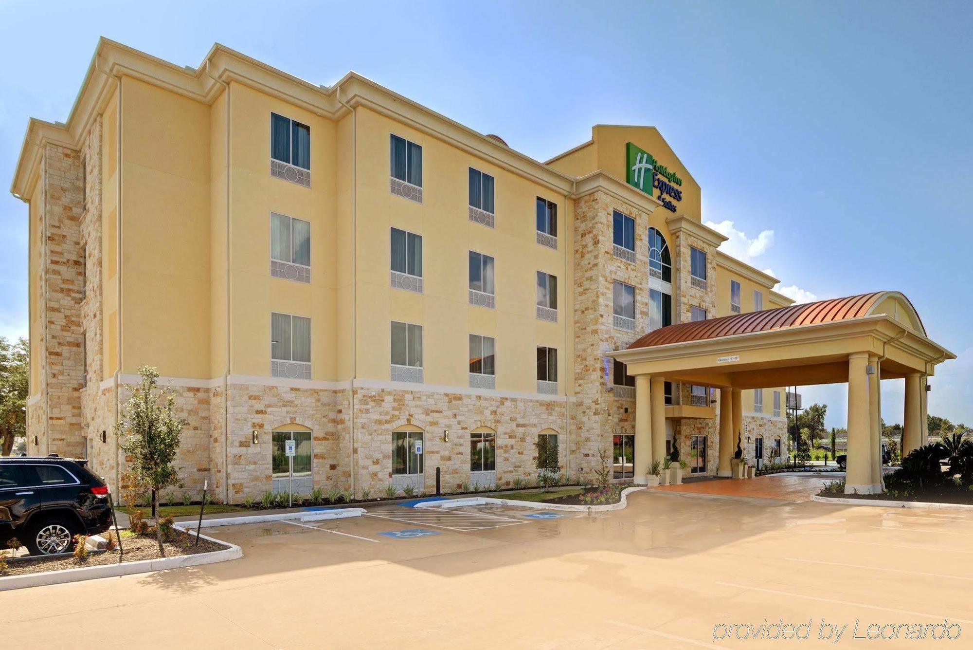 Holiday Inn Express & Suites Houston Northwest-Brookhollow By Ihg Экстерьер фото