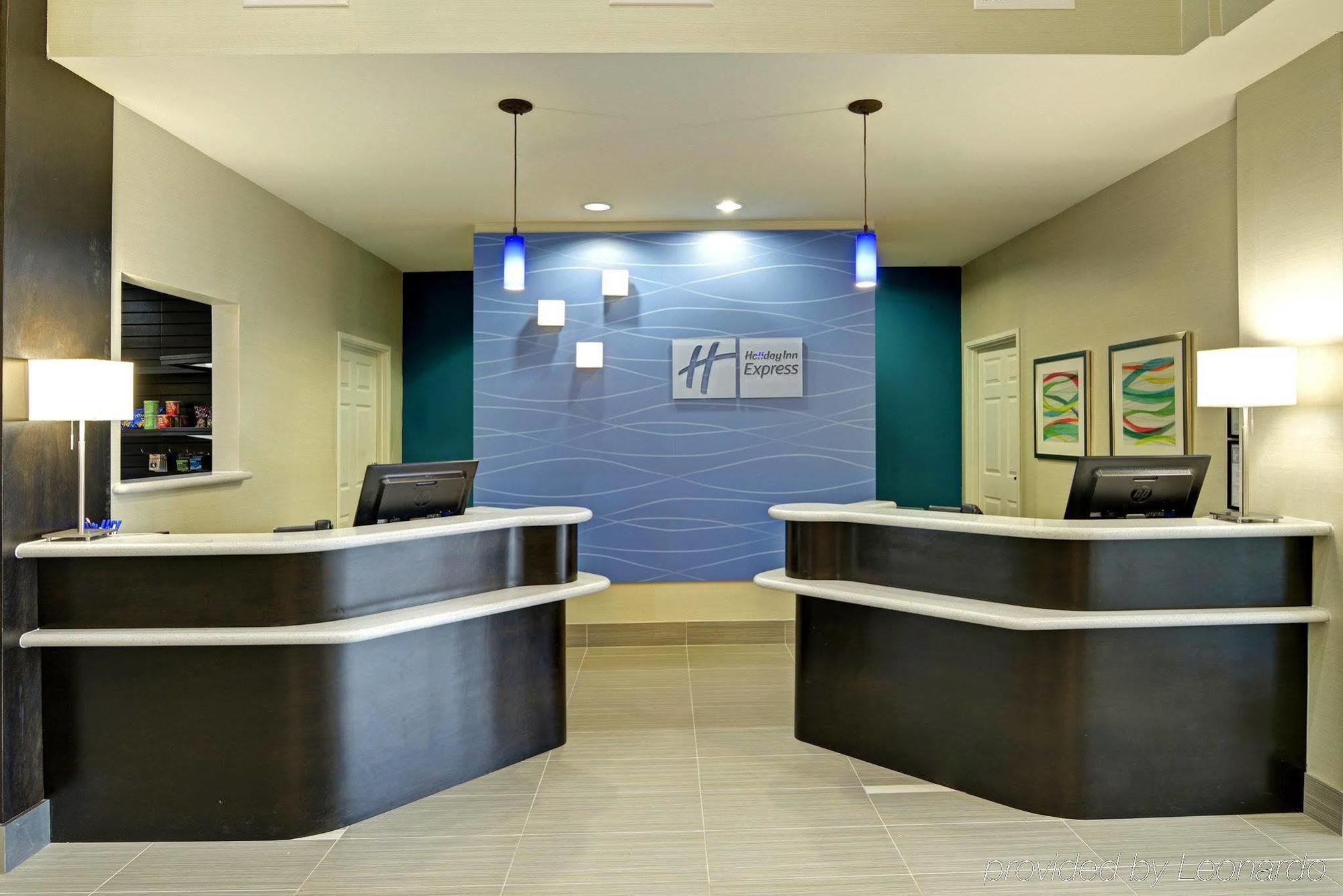 Holiday Inn Express & Suites Houston Northwest-Brookhollow By Ihg Экстерьер фото